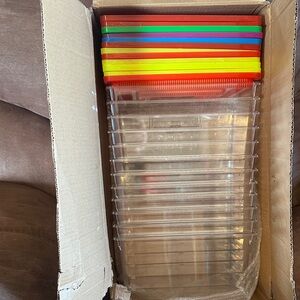 Clear Plastic animal terrariums with Multicolor Tops (12)